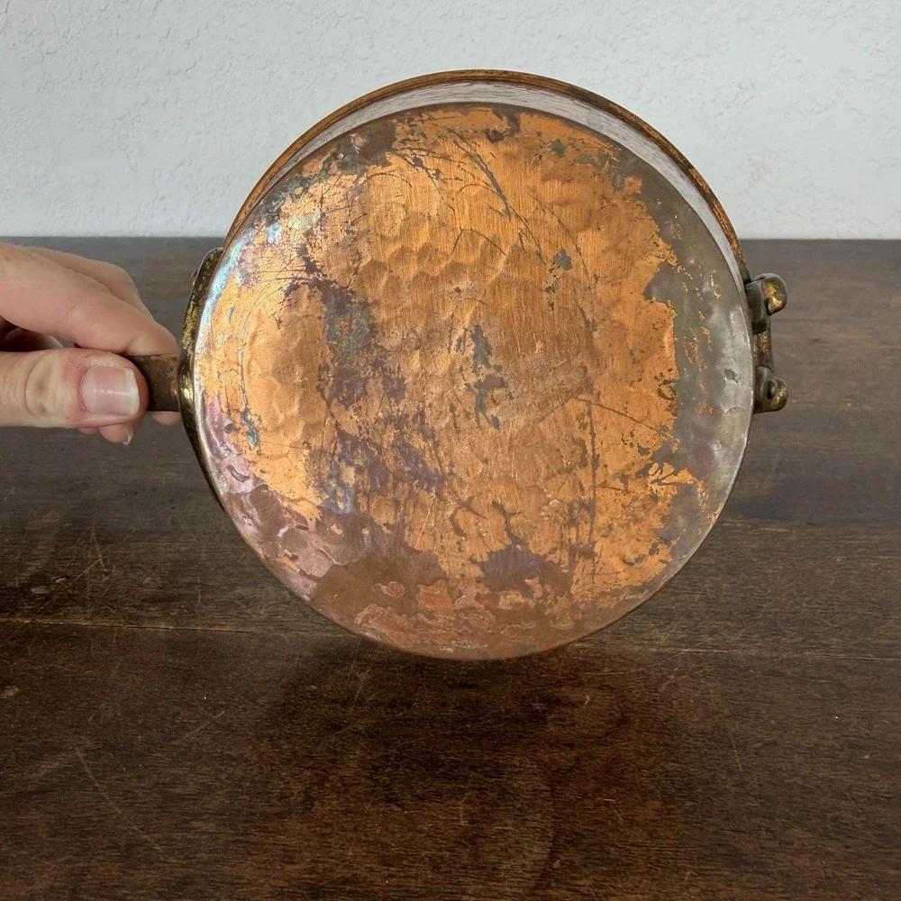 HEAVY THICK FRENCH ANTIQUE COPPER And‎ BRASS SAUCEPAN HAND HAMMERED POT 5